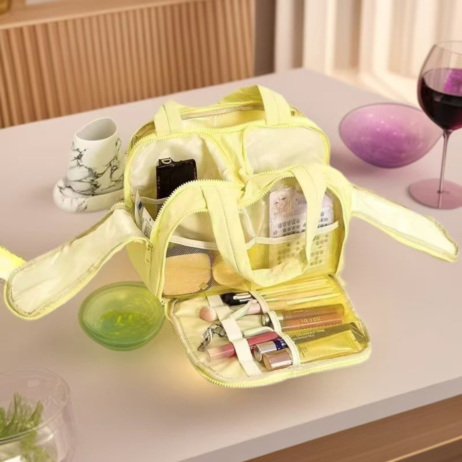 Large-capacity Makeup Bag with Multi-layer Compartments